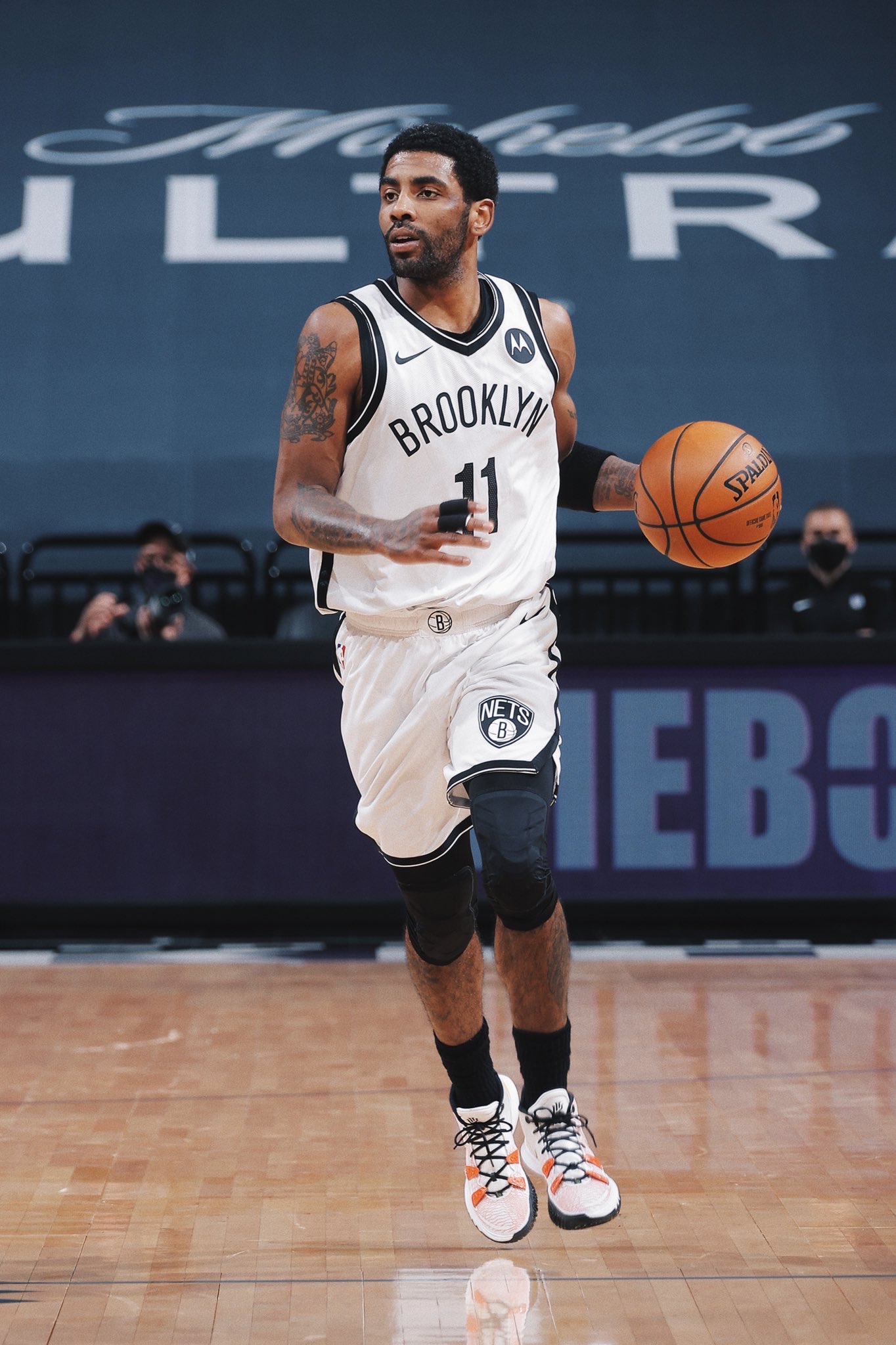 1次越位 1次越位