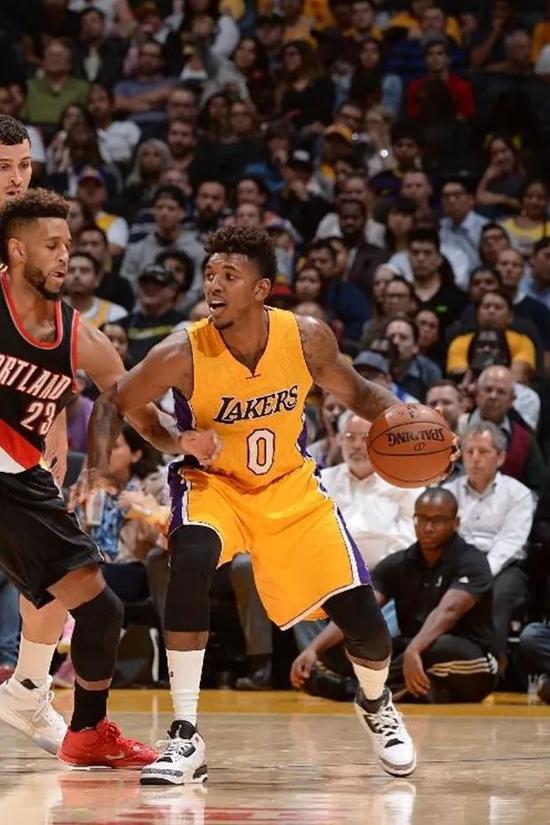 丢球可控 丢球可控